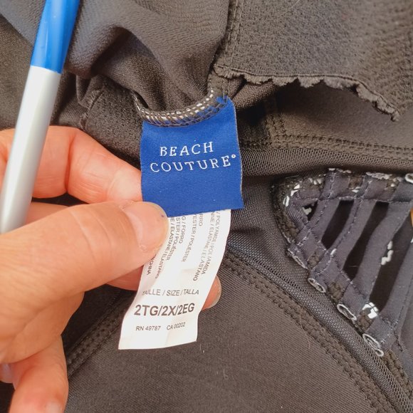 NEW WITH TAGS! Beach Couture Black and White One Piece Bathing Suit (3136) - Picture 7 of 14